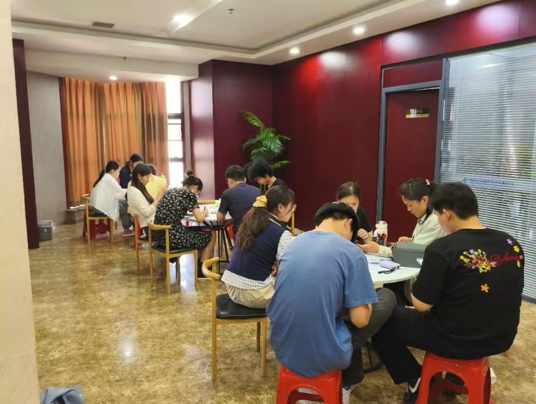 mmexport1760409520683